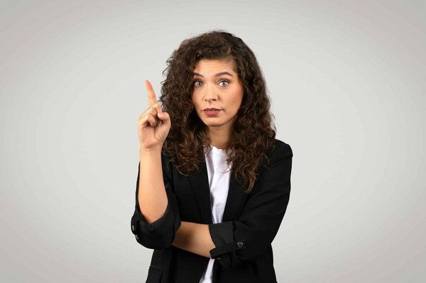 What are the guidelines for replacing the steering damper on a Honda VTR1000F?